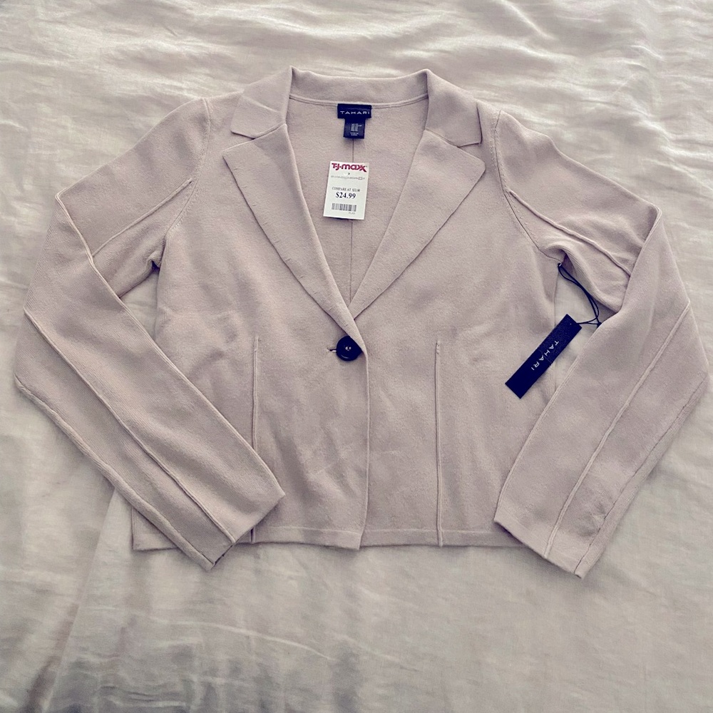 NWT Tahari Beige Cropped Cardigan Sweater